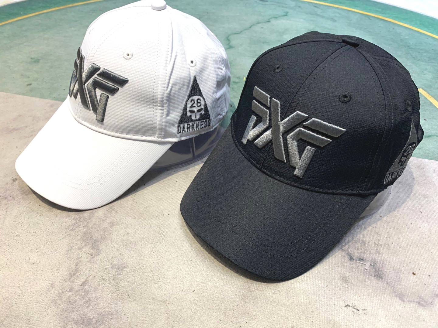 PXG Darkness 모자