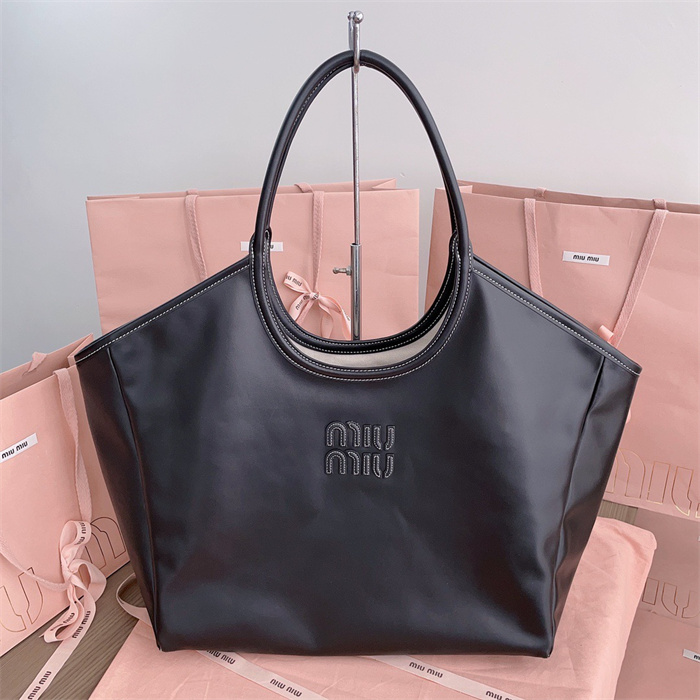 Miumiu 미우미우 토트백 5BG276