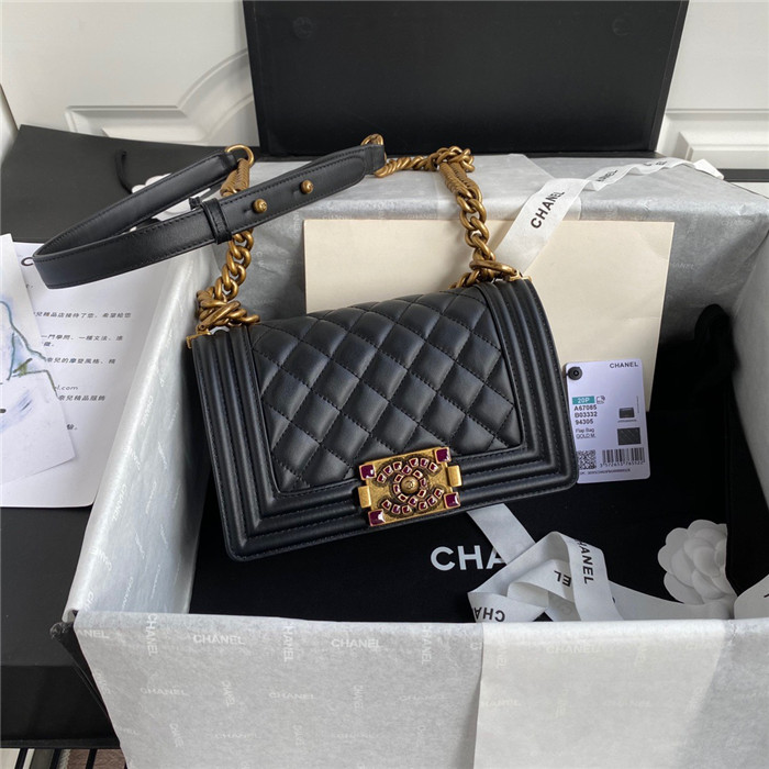 CHANEL 샤넬 리보이백 20CM AS10801 2020/신상