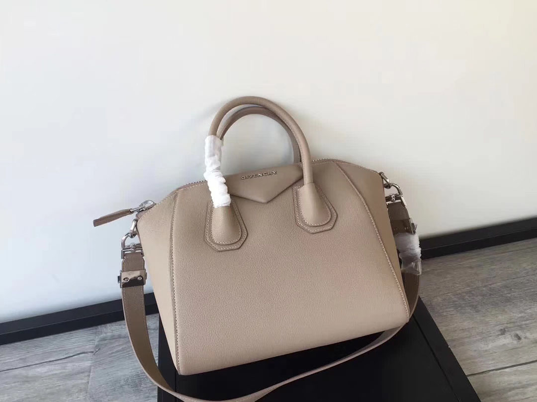 지방시 안티고나백 28CM G85002-1