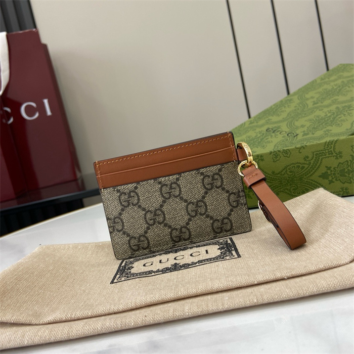GUCCI 구찌 GG 엠블럼 카드/명함지갑 819121 2024/신상 2COLOR