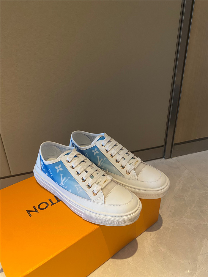 LOUIS VUITTON 루이비통 여성용 스니커즈 L64084