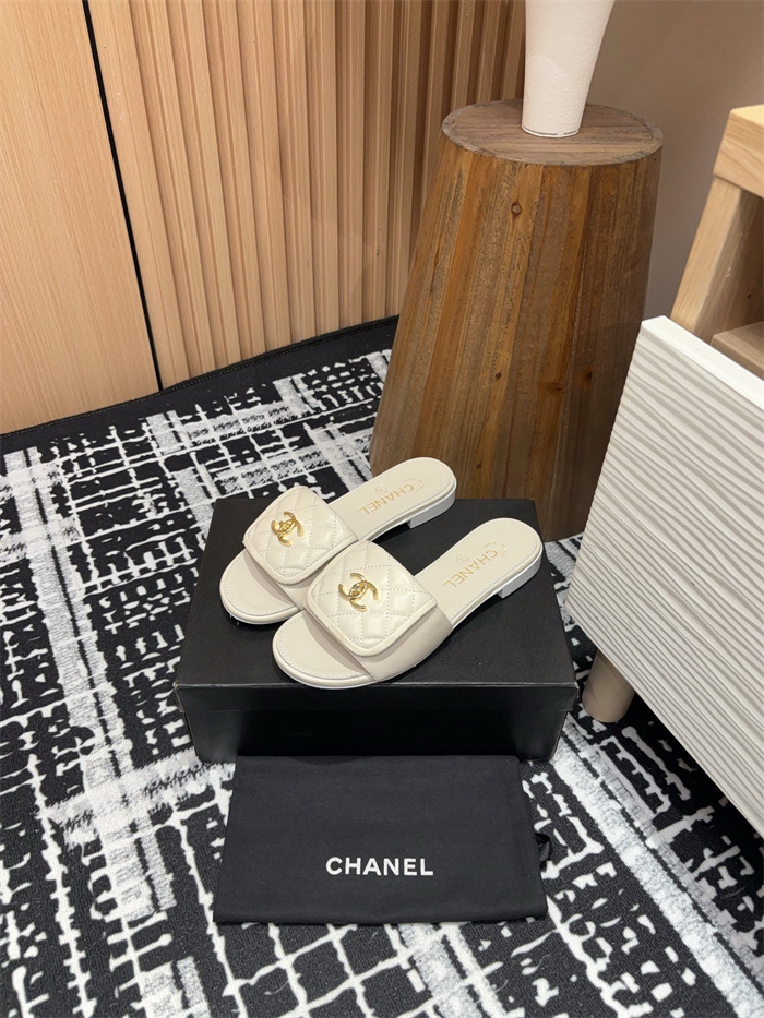 CHANEL 샤넬 여성용 슬리퍼 C62534 2024/신상