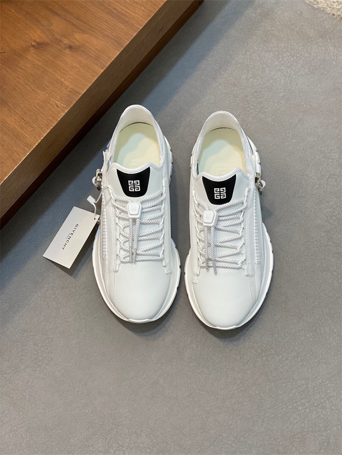 GIVENCHY 지방시 남성용 스니커즈 G86885-2 2024/신상 2COLOR