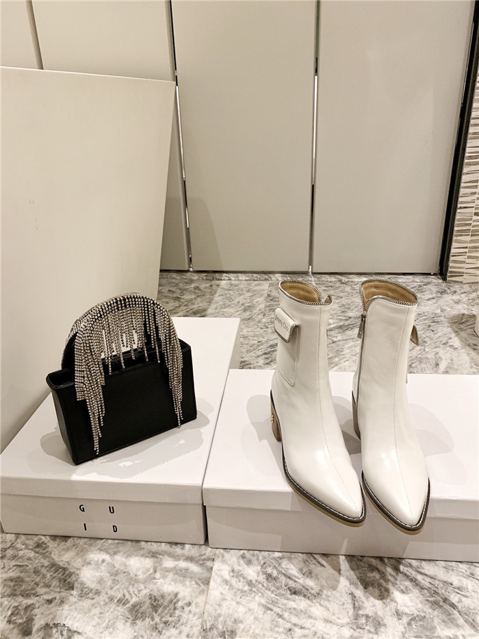 JIMMY CHOO 지미추 여성용 앵글부츠 J62320-3 신상