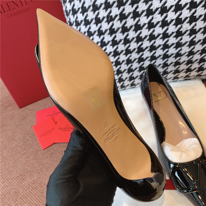 Valentino 발렌티노 여성용 힐 (힐높이8.5CM) V65211 신상