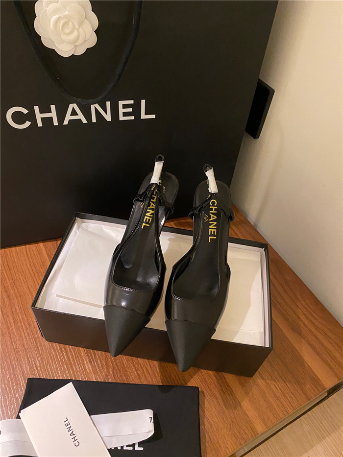 CHANEL 샤넬 여성용 샌들 C621050-3