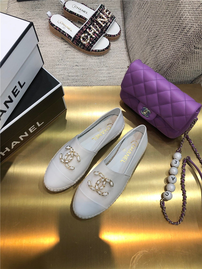 chanel  샤넬 여성용 슬립온 C54009-3