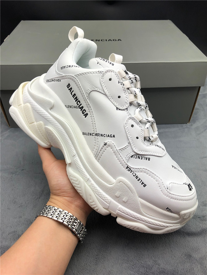 Balenciaga 발렌시아가 트리플s i8 B050100