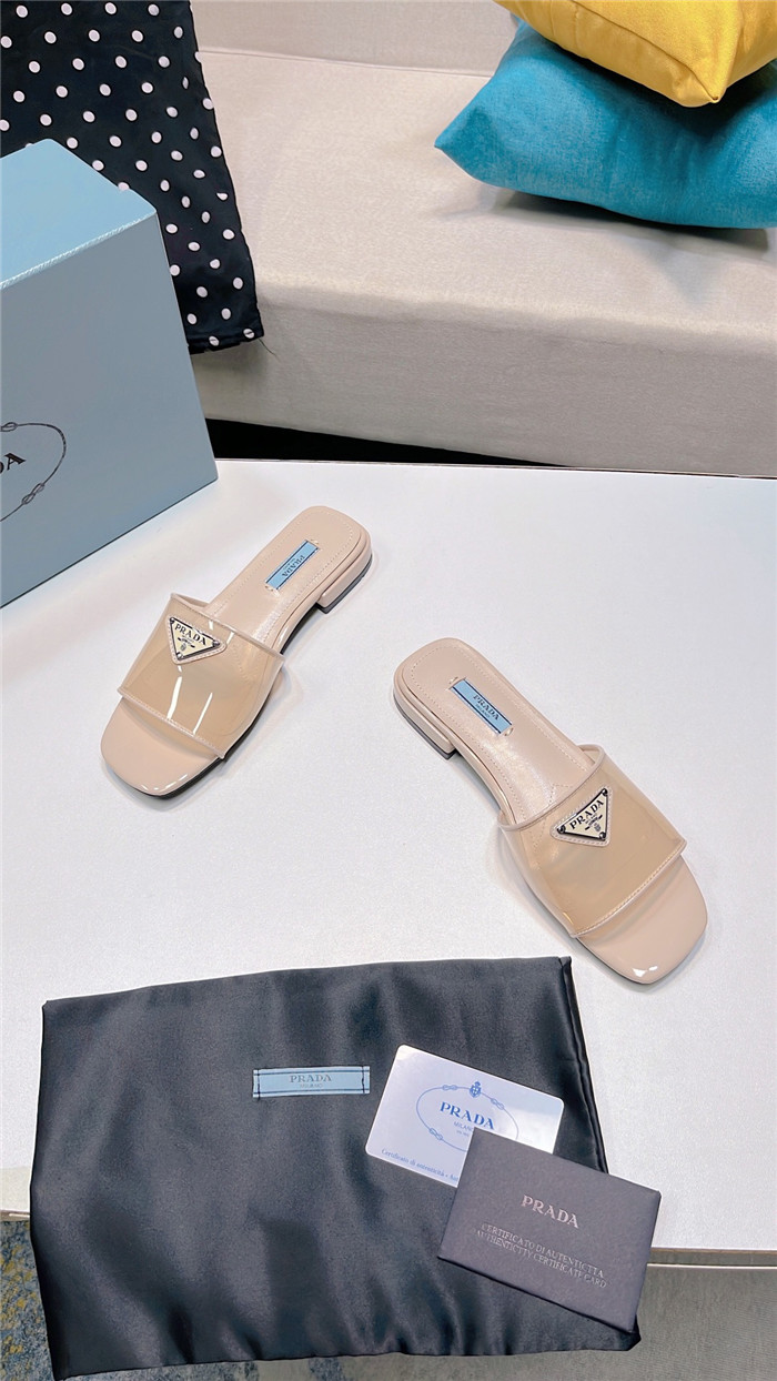 PRADA  프라다 여성용 슬리퍼 (굽높이2CM)(2색상) P30808