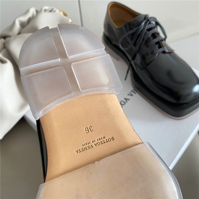 Bottega Veneta   보테가베네타 여성용 구두 V80788-2 2020/신상
