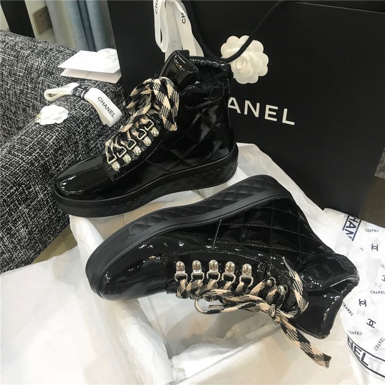 샤넬 하이탑 스니커즈 5099-44 신상 (250사이즈 주문제작)