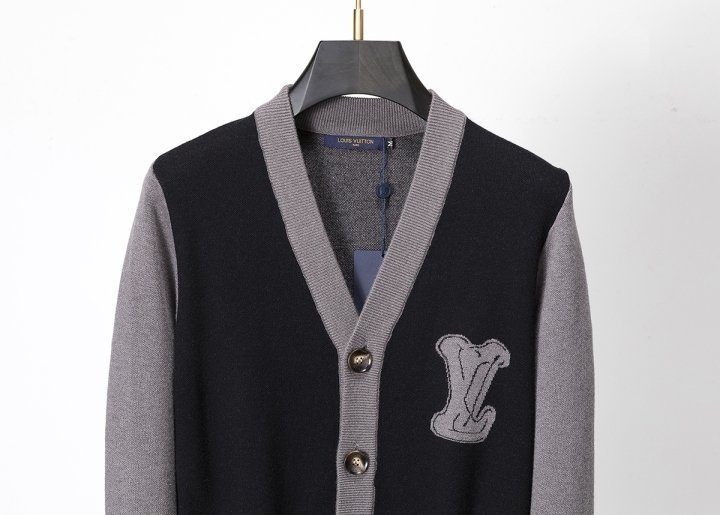 LOUIS VUITTON 루이비통 가디건